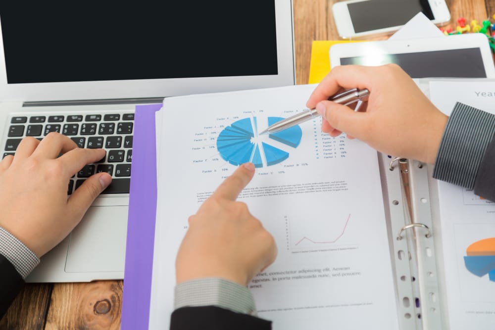 Understanding Economies of Scale: Definition, Types, and Applications